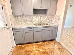 1824 NW 25th Ave, Fort Lauderdale FL 33311