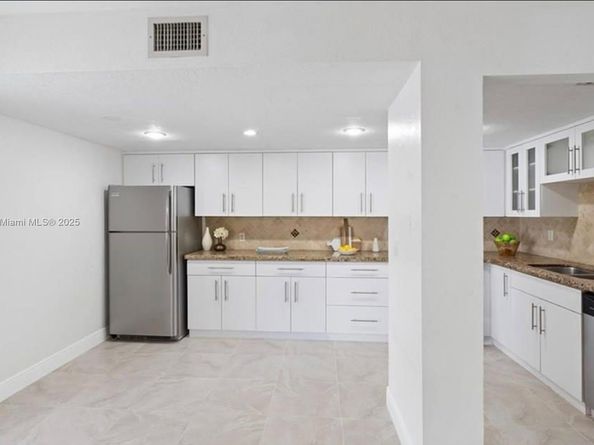 8091 NW 12th St H, Margate FL 33063