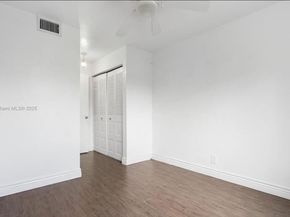 8091 NW 12th St H, Margate FL 33063