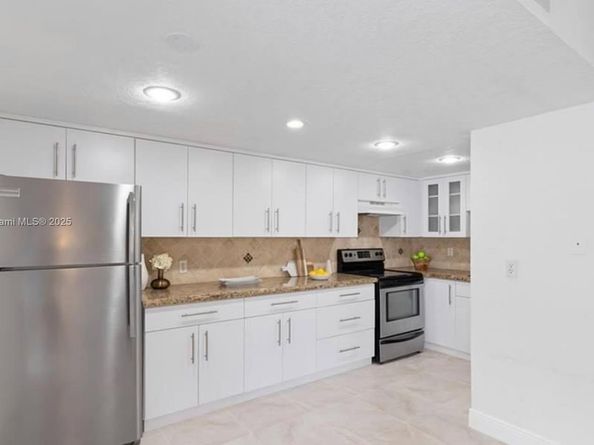 8091 NW 12th St H, Margate FL 33063