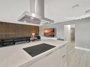 2866 NE 30th St 19, Fort Lauderdale FL 33306