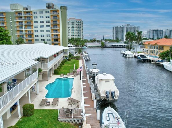 2866 NE 30th St 19, Fort Lauderdale FL 33306