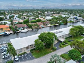 2866 NE 30th St 19, Fort Lauderdale FL 33306