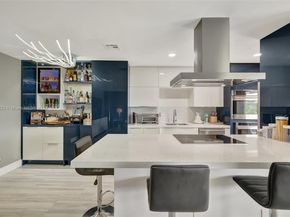 2866 NE 30th St 19, Fort Lauderdale FL 33306