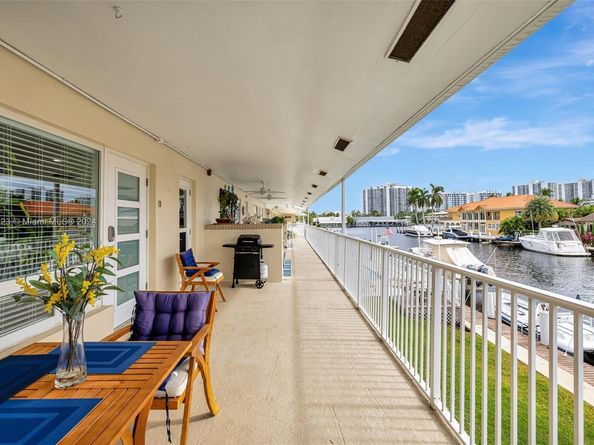 2866 NE 30th St 19, Fort Lauderdale FL 33306