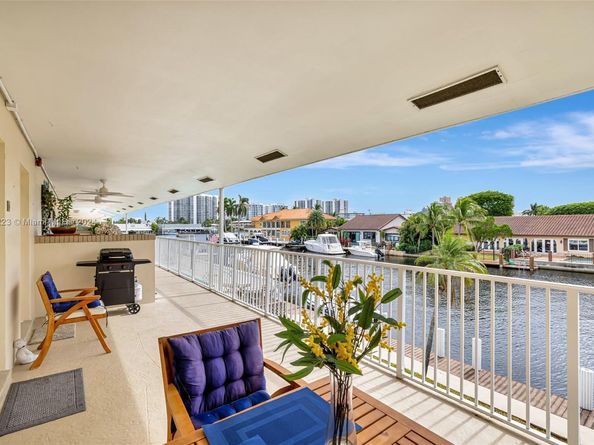 2866 NE 30th St 19, Fort Lauderdale FL 33306