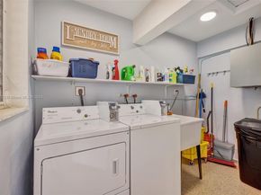 2866 NE 30th St 19, Fort Lauderdale FL 33306