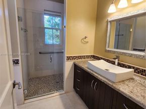 6065 SW 133rd St, Pinecrest FL 33156