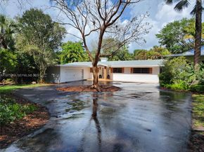 6065 SW 133rd St, Pinecrest FL 33156
