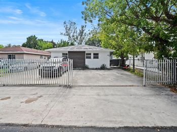 2788 NW 48th St