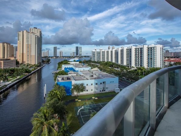 3131 NE 188th St 21002, Aventura FL 33180