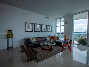 3131 NE 188th St 21002, Aventura FL 33180