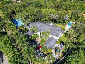 10395 SW 67th Ave, Pinecrest FL 33156