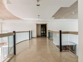 10395 SW 67th Ave, Pinecrest FL 33156