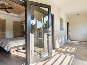 10395 SW 67th Ave, Pinecrest FL 33156