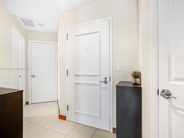 1945 S Ocean Dr 901, Hallandale Beach FL 33009