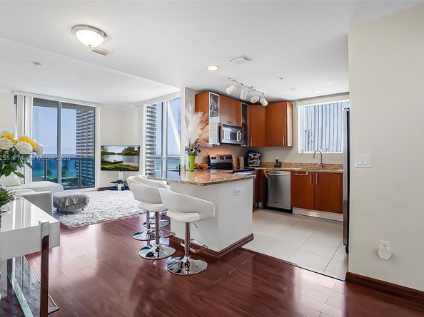 1945 S Ocean Dr 901, Hallandale Beach FL 33009