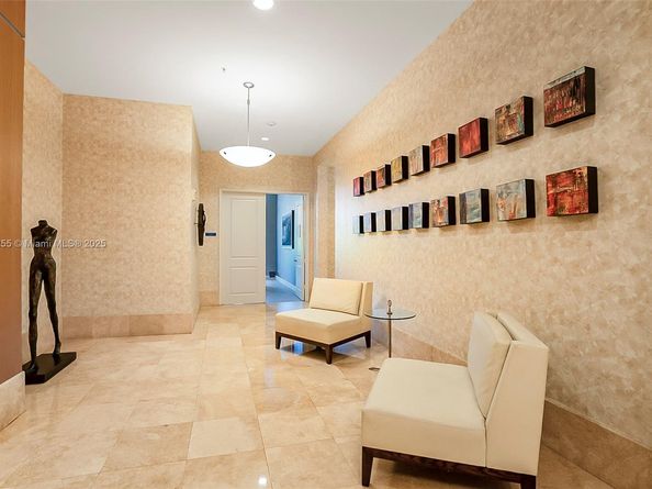 1945 S Ocean Dr 901, Hallandale Beach FL 33009