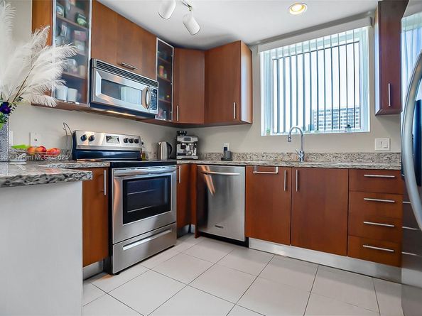 1945 S Ocean Dr 901, Hallandale Beach FL 33009