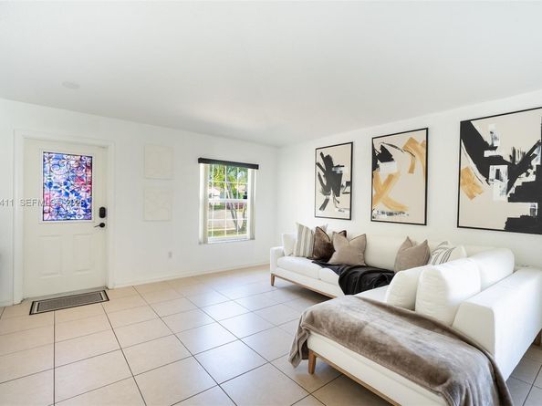 4521 SW 124th Ter, Miramar FL 33027