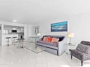 18021 Biscayne Blvd 1003, Aventura FL 33160