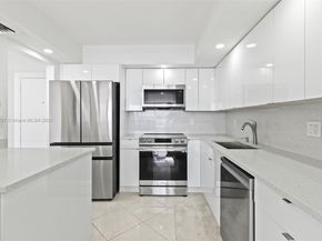 18021 Biscayne Blvd 1003, Aventura FL 33160