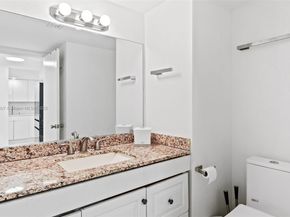 18021 Biscayne Blvd 1003, Aventura FL 33160