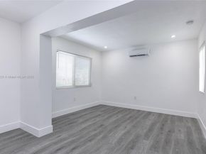 6125 SW 40th Ct, Miramar FL 33023