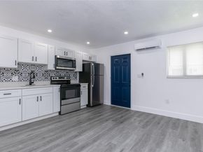 6125 SW 40th Ct, Miramar FL 33023