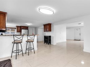 8310 NW 26th St, Sunrise FL 33322