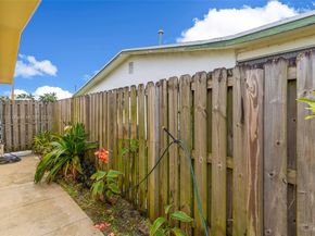 8310 NW 26th St, Sunrise FL 33322