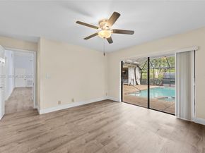 5197 NW 58th Ter, Coral Springs FL 33067