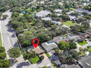 5197 NW 58th Ter, Coral Springs FL 33067