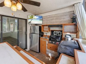 5197 NW 58th Ter, Coral Springs FL 33067