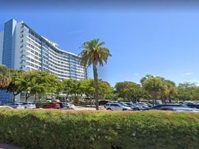 7441 Wayne 8O, Miami Beach FL 33141