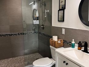 1351 SW 124th Ct B5, Miami FL 33184