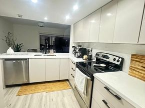 1351 SW 124th Ct B5, Miami FL 33184