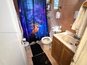 9900 NW 25th Ave, Miami FL 33147