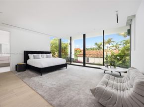 5630 Pine Tree Dr, Miami Beach FL 33140