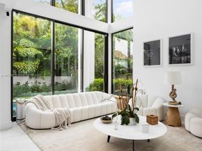 5630 Pine Tree Dr, Miami Beach FL 33140