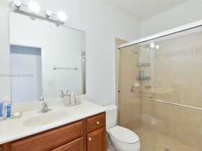 11628 NW 87th Ln, Doral FL 33178