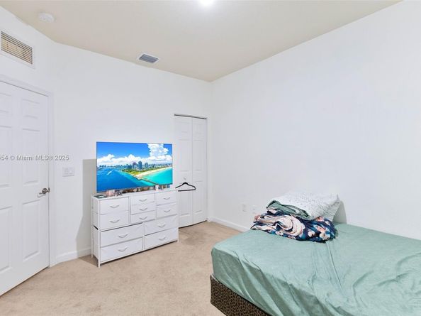 11628 NW 87th Ln, Doral FL 33178