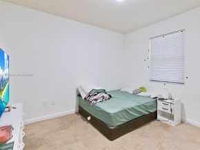 11628 NW 87th Ln, Doral FL 33178