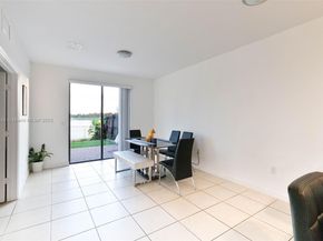 11628 NW 87th Ln, Doral FL 33178