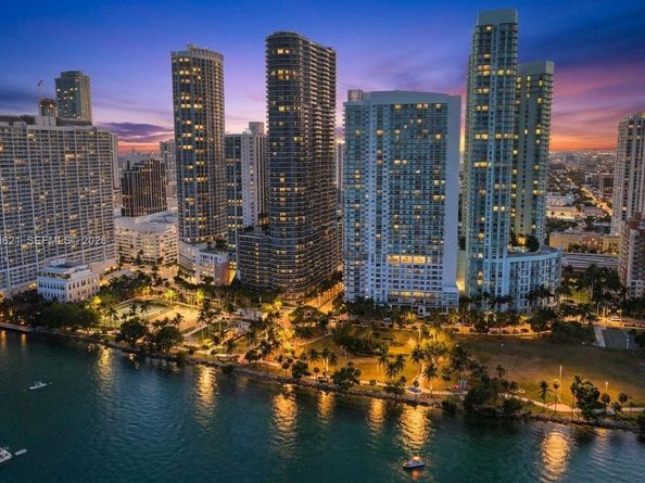 1750 N Bayshore Dr 2510, Miami FL 33132