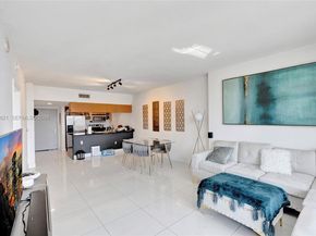 1750 N Bayshore Dr 2510, Miami FL 33132