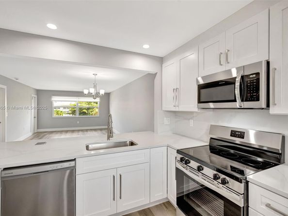 6800 Royal Palm Blvd 302F, Margate FL 33063