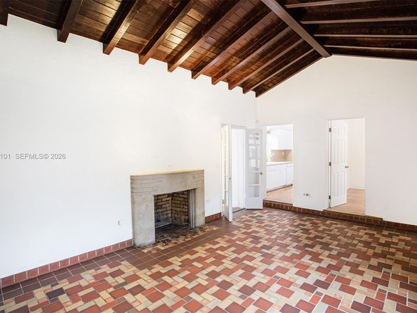 236 SW 28th Rd, Miami FL 33129