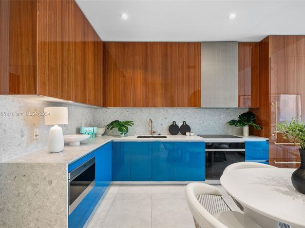 2655 S Bayshore Dr 1505, Miami FL 33133