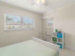 5121 W Oakland Park Blvd 304, Lauderdale Lakes FL 33313